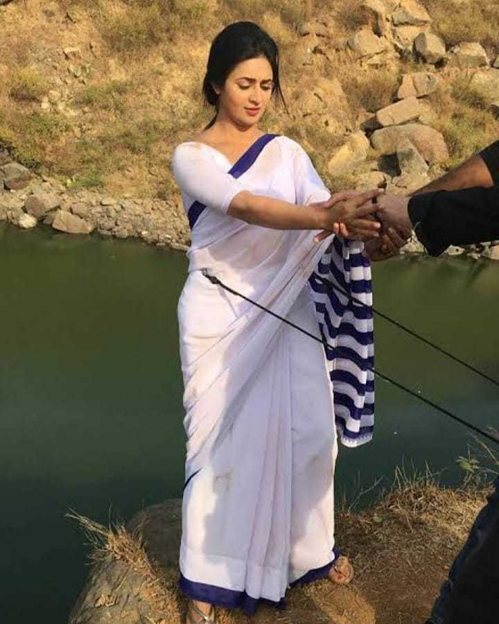 Divyanka Tripathi Feet